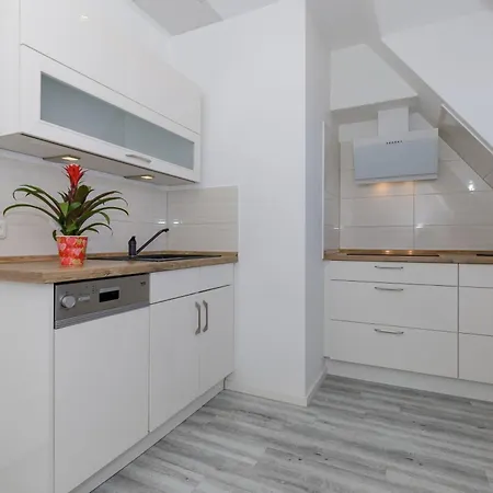 Ingeborg - 03-33 Διαμέρισμα *